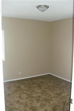 5th image of 3230 W 113th St APT F