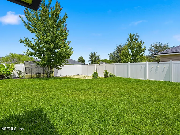 9847 Sailor Dr — Photo 27