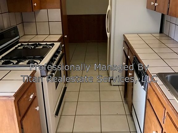 4th image of 111 Ashwood Dr