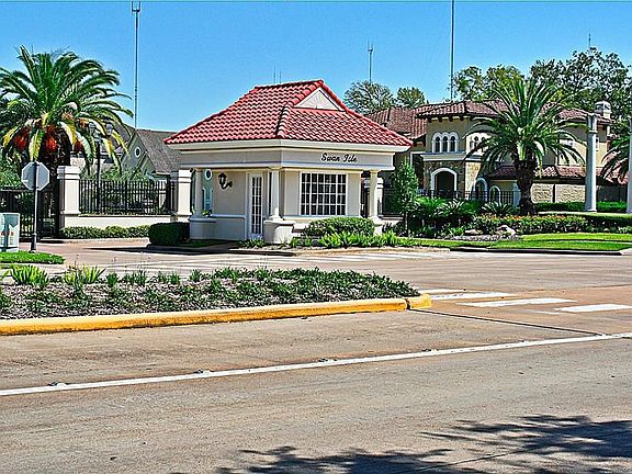 Gated Entry into Neighborhood.
