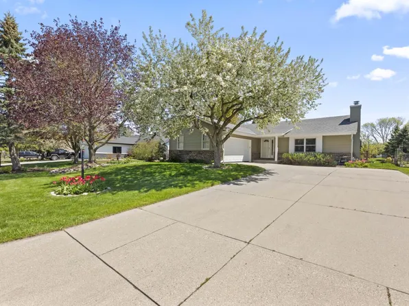 W163N10554 Ridgeview LANE, Germantown, WI 53022