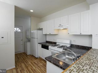 318 S Castle St, Baltimore, MD 21231