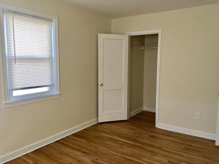 7226 Bridgewood Dr — Photo 13