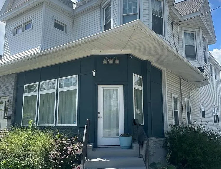 1689 Avenue A #FRONT — Photo 1