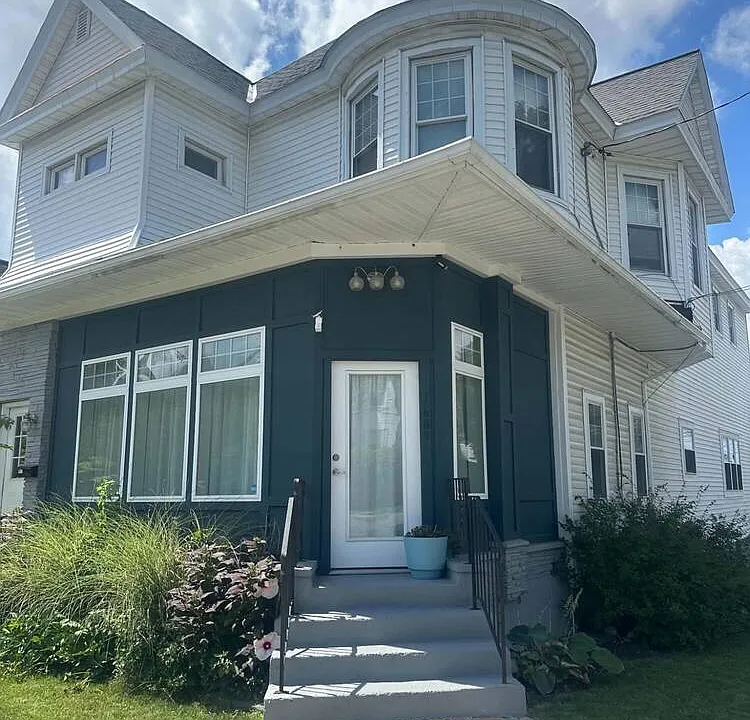 1689 Avenue A #FRONT