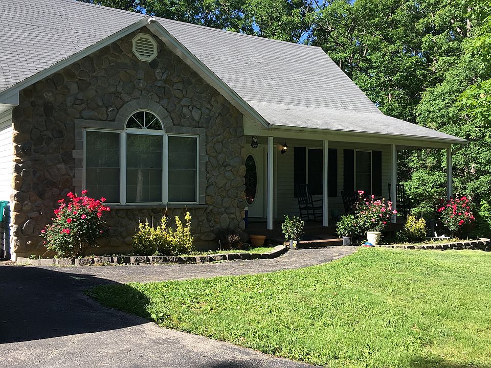 1st image of 161 Jinney Ln