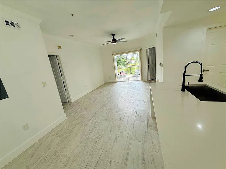 3712 Castle Pines Ln #4122 — Photo 2