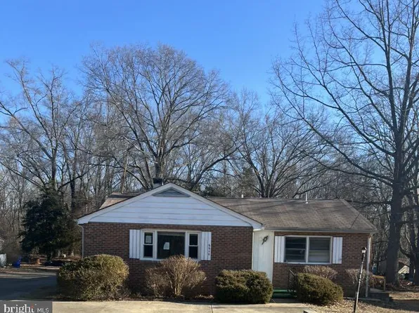 6640 Pomfret Rd, La Plata, MD 20646