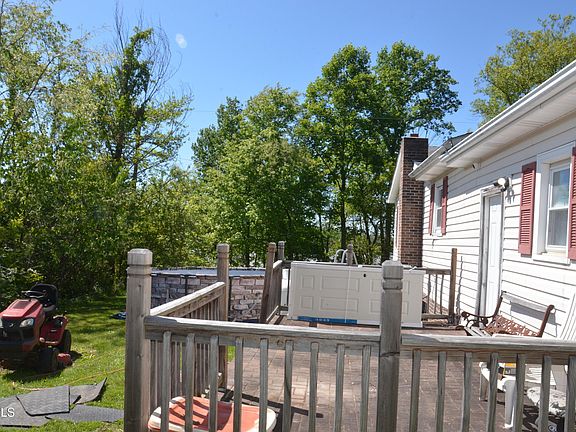 4th image of 6081 Pole Bridge Rd