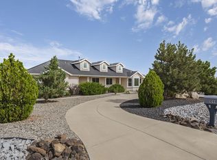 1094 Rawhide Dr, Fernley, NV