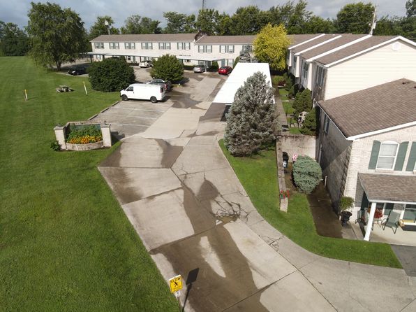 160 S Keeneland Dr #15