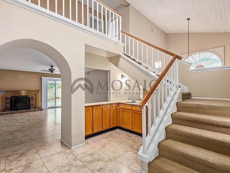 10156 E Becker Ln — Photo 12