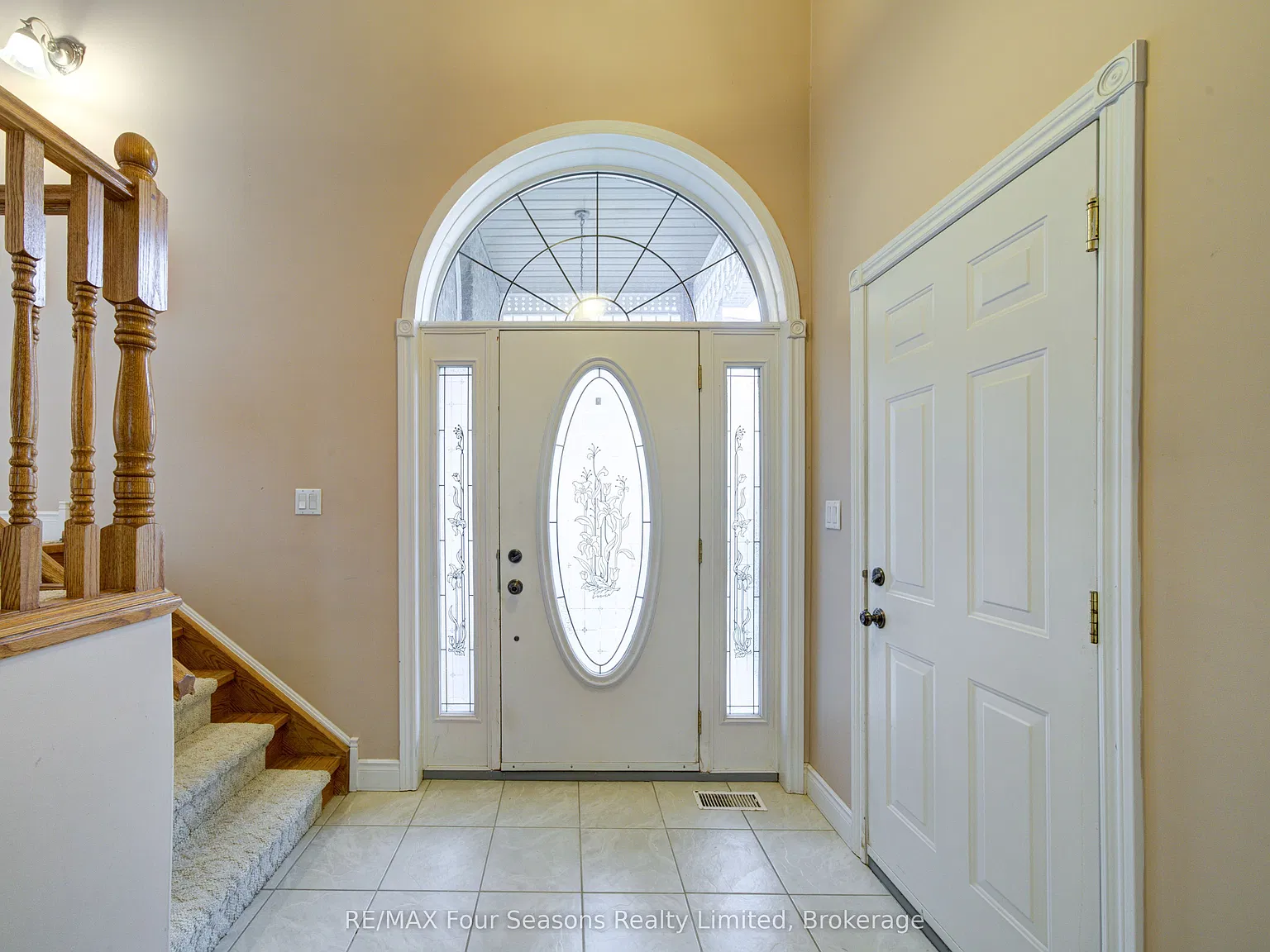 2 bed, $2,700 — Photo 4