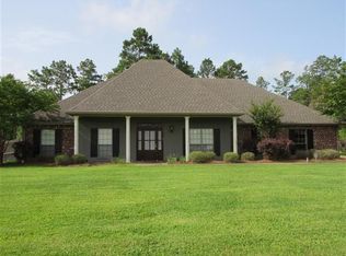 2008 Wesley Cir, Woodworth, LA 71485