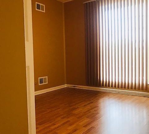 4th image of 5100 Carriageway Dr APT 202