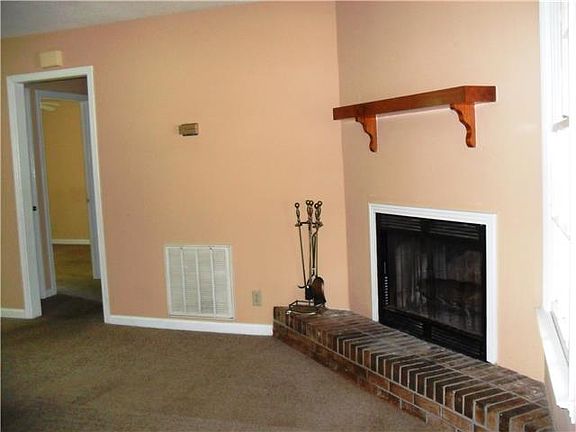 2nd image of 586 Caskey Dr