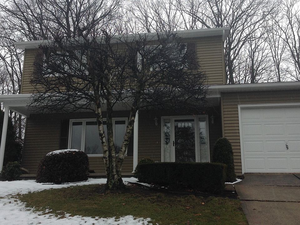 1st image of 30 Tanya Dr
