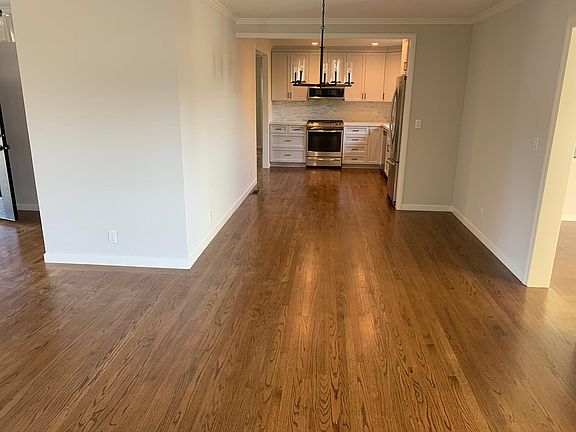 3rd image of 1734 Sequoia Ave