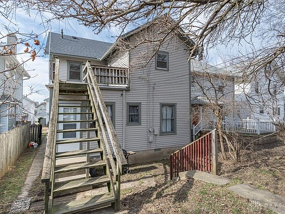 3rd image of 650 Creighton Ave