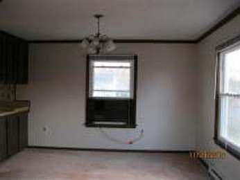 3rd image of 225 Nichols Manor Dr #D