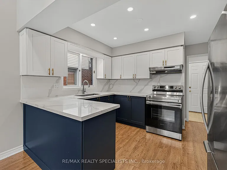 19 Longyear Dr — Photo 18