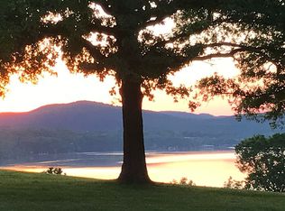 24442 Bell Jon Acres Ln, Golden, MO 65658