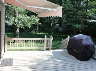 4915 Forman Dr, Fort Gratiot, MI 48059