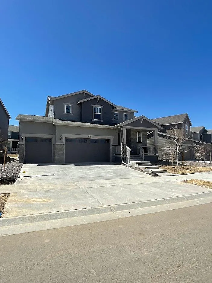 3 bed, 2.5 bath, 1883 sqft, $2,900 — Photo 1