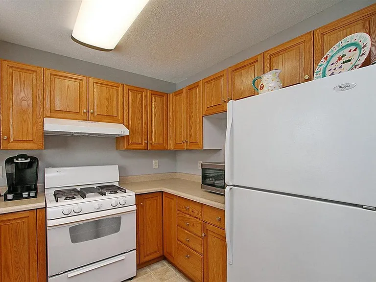 2503 Aster Ave — Photo 14