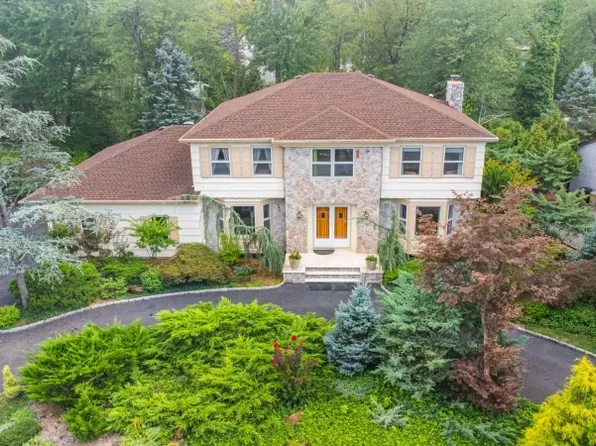 9 Puddingstone Way, Florham Park Boro, NJ 07932