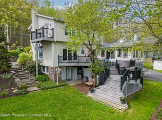 310 Saddle Lake Rd, Tunkhannock, PA 18657