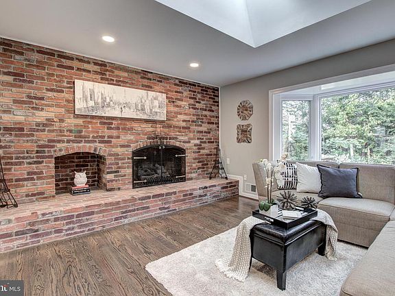 5th image of 9026 Ashmeade Dr