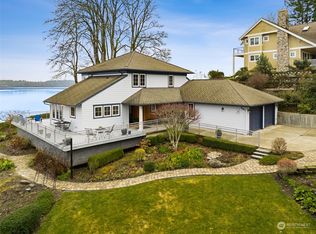 9942 Johnson Point Rd NE, Olympia, WA 98516