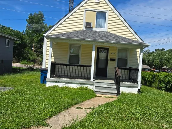 6301 Madison Ave, Saint Louis, MO 63134