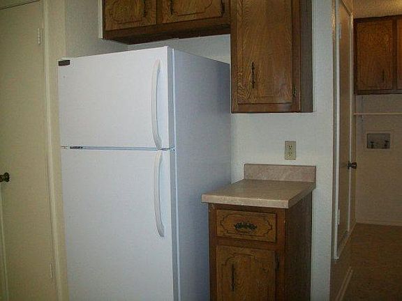 3rd image of 760 Oak Hill Dr