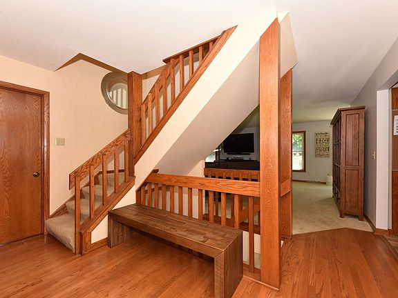 3rd image of 4435 W Terry AVENUE