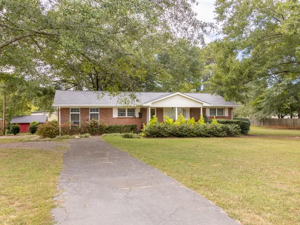 287 Springfield Dr, Chatsworth, GA 30705