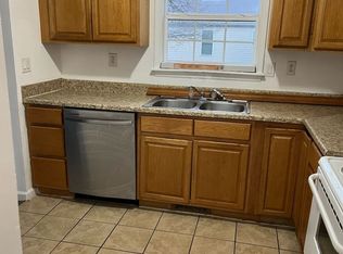 3228 Kanawha Ter #16, Saint Albans, WV 25177