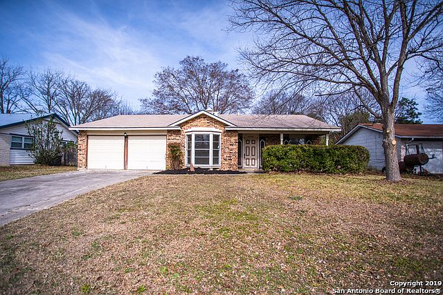 1st image of 4127 Willow Green Dr