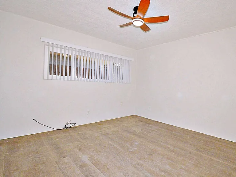 43145 Kenya Dr #A — Photo 9