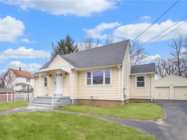 180 Daniels Avenue, Bridgeport, CT 06606