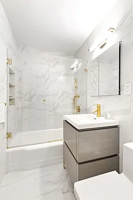 Sold by Compass | media 6