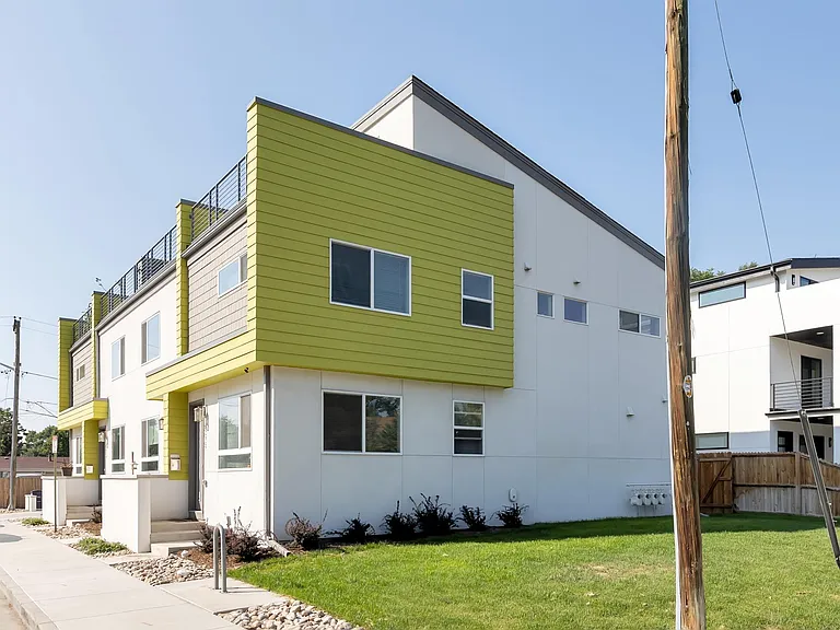 395 N Decatur St — Photo 15