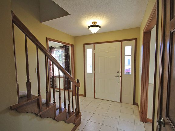 4th image of 901 Kingswood Dr
