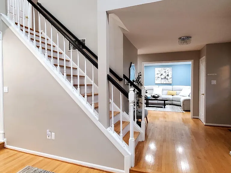 510 Stoney Creek Ct — Photo 7