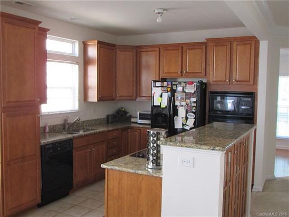4th image of 9017 Cool Meadow Dr