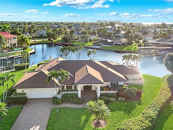 2nd image of 954 Bal Isle DR