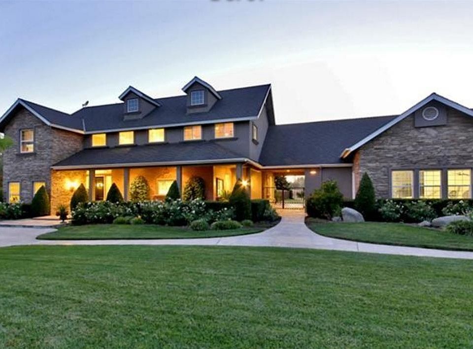 1st image of 6789 N Blackhawk Ln