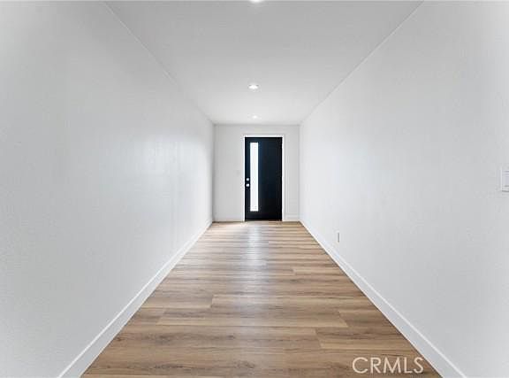 5th image of 9048 Fremontia Ave