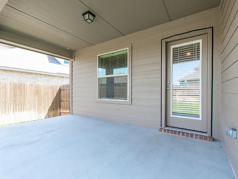 2516 Bargello St — Photo 29